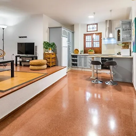 Apartament Lightbooking Plaza Corredera