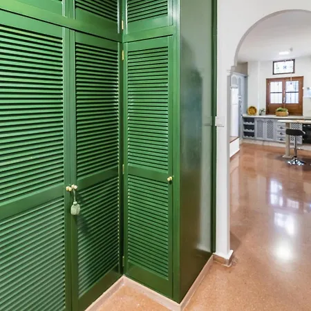 Apartament Lightbooking Plaza Corredera *